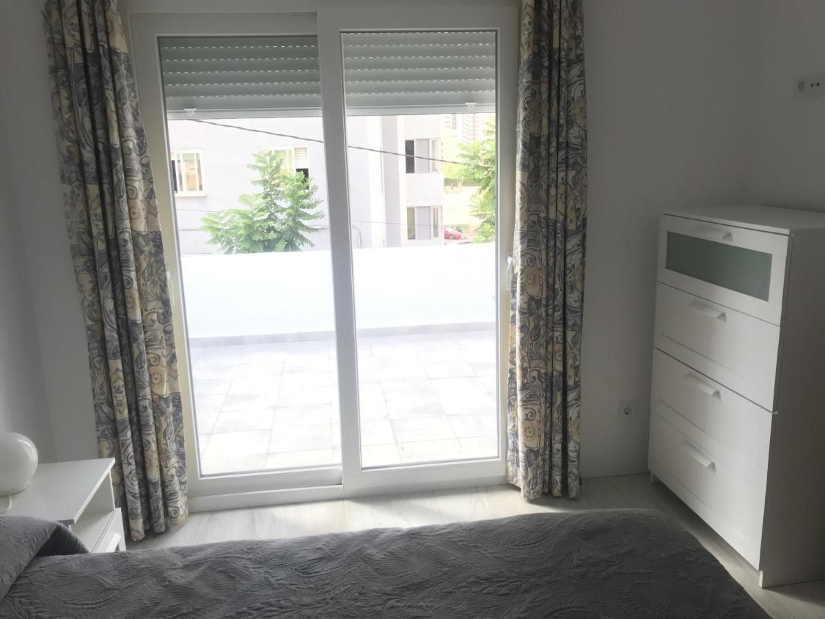 Casa Mya Con Terreno Privado Y Parking Compartido - A 800M De Playa Poniente Villa Benidorm Bagian luar foto