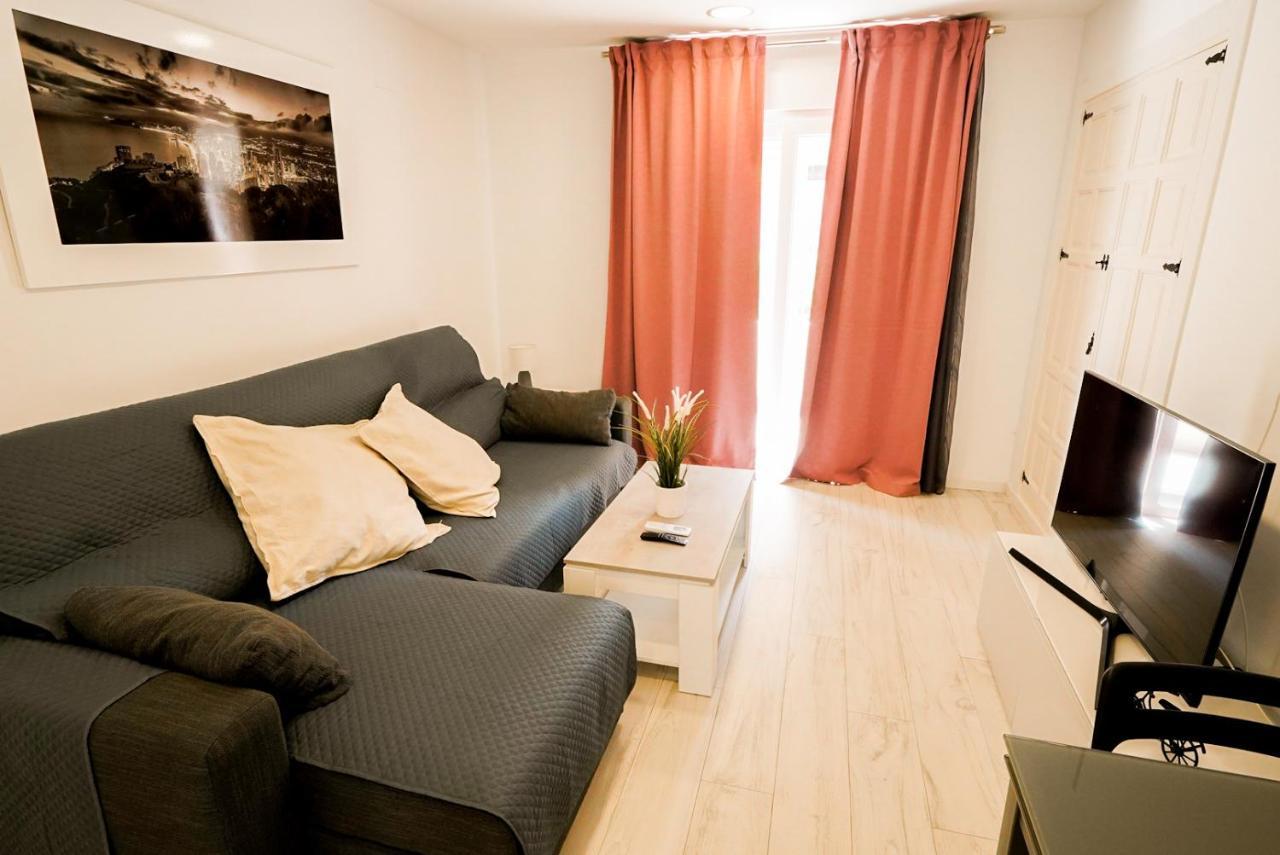 Casa Mya Con Terreno Privado Y Parking Compartido - A 800M De Playa Poniente Villa Benidorm Bagian luar foto