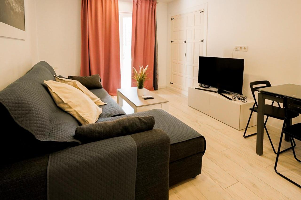 Casa Mya Con Terreno Privado Y Parking Compartido - A 800M De Playa Poniente Villa Benidorm Bagian luar foto